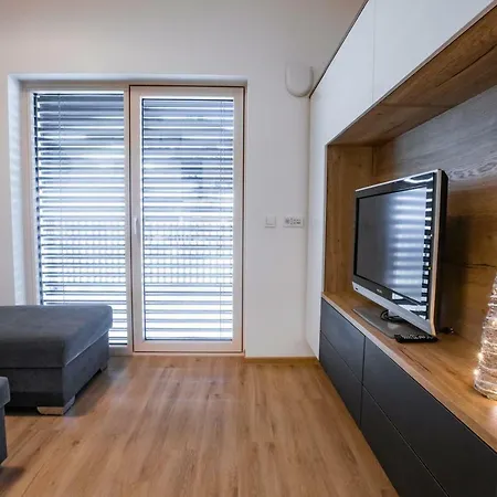 Mojca Apartma Eva-neza, * Kranjska Gora