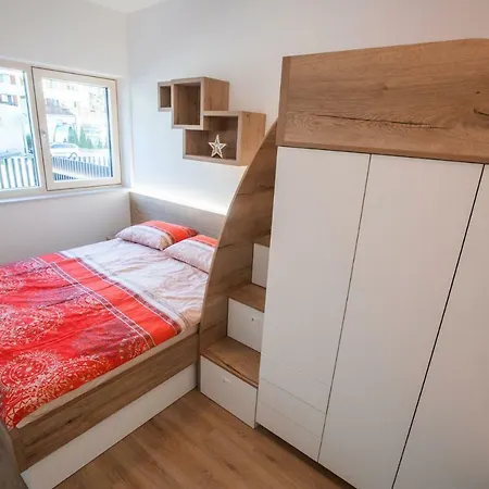 Mojca Apartma Eva-neza, Lägenhet *