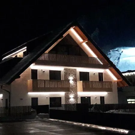 Mojca Apartma Eva-neza, Apartma *