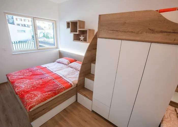 Mojca Apartma Eva-neza, 아파트 *